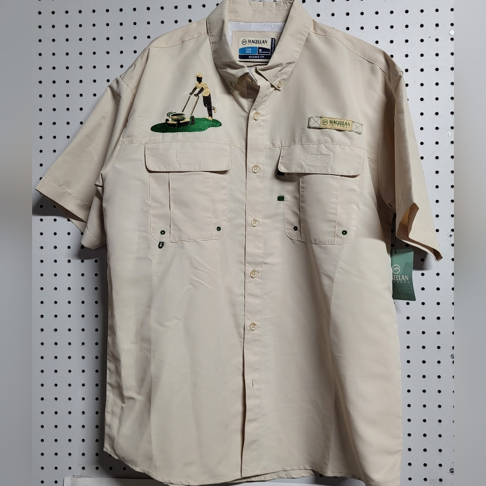 magellan  shirt Outdoor Wear Relaxed Fit Medium NWT Beige Short Sleeve